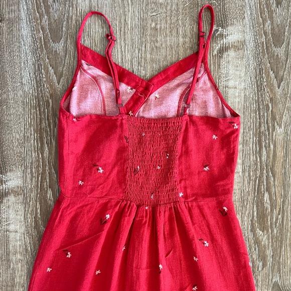 Universal Thread Small red floral dress - Picture 3 of 7